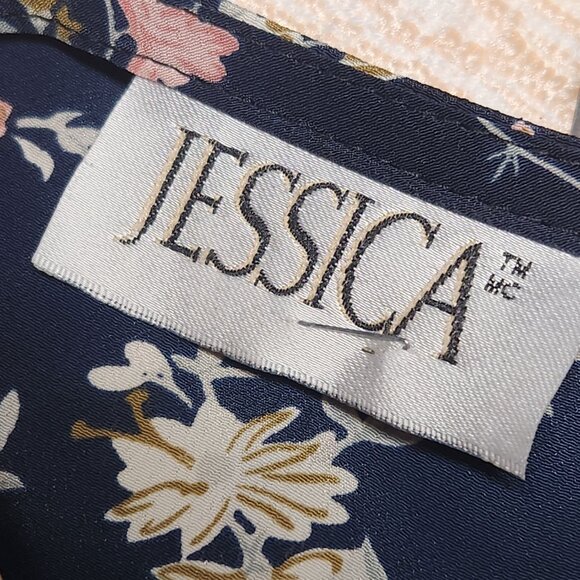 Vintage 90s short-sleeved button-up dainty floral maxi dress - Picture 10 of 16